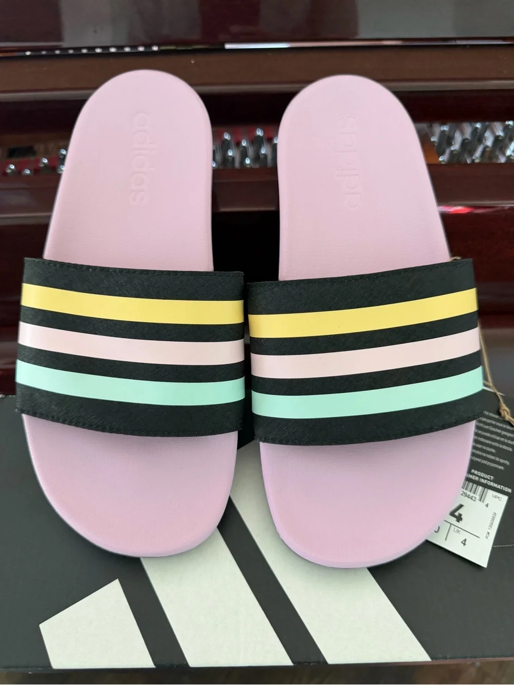 adidas girl’s Pink Slide Sandals with Black Strap and Pastel Stripes size 4